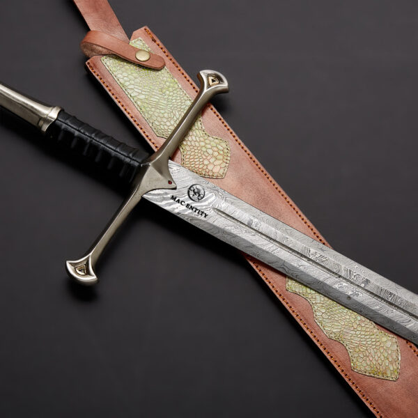 Damascus Steel Anduril Sword Lord of Rings Sword Replica with Leather Sheath - Image 2