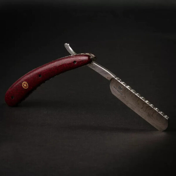 Custom Damascus Razor - Unique and Sharp, Perfect for Shaving and Grooming - Image 4